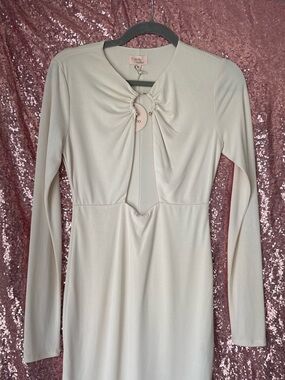 Camila Coelho Ivory Long-Sleeve Ring-Keyhole Dress